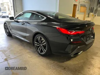 2020 BMW 8 Series M850i xDrive with VIN WBABC4C00LCE17379, listed as a Copart auction lot 77059664 with 26,459 mi miles and Clean Title. Bid and sale history available at carsss.com. Image 3.