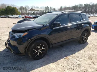 2018 Toyota RAV4 SE with VIN 2T3JFREV1JW780907, listed as a Copart auction lot 48913655 with 119,402 mi miles and Salvage Title. Bid and sale history available at carsss.com. Image 1.
