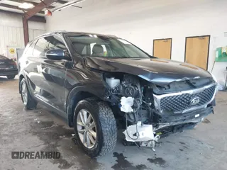 2018 Kia Sorento L with VIN 5XYPG4A31JG382982, listed as a IAAI auction lot 41688277 with 62,352 mi miles. Bid and sale history available at carsss.com. Image 1.