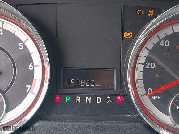 2019 Dodge Grand Caravan SE with VIN 2C4RDGBG4KR502999, listed as a IAAI auction lot 40103732 with 157,823 mi miles. Bid and sale history available at carsss.com. Image 16.