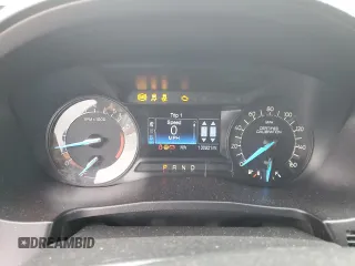2017 Ford Police Interceptor Utility z VIN 1FM5K8AR0HGC25366, wystawiony jako Copart lot #53962255 z przebiegiem 130 821 mil mil oraz Szkoda całkowita • Salvage title. Historia ofert i sprzedaży dostępna na DreamBid. Obrazek 9.