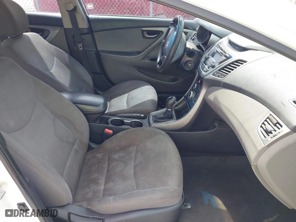 2015 Hyundai Elantra Limited with VIN 5NPDH4AE3FH614340, listed as a IAAI auction lot 41909069 with 156,979 mi miles. Bid and sale history available at carsss.com. Image 5.
