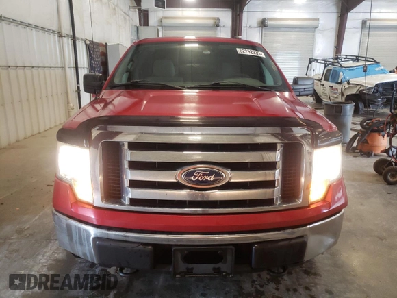 2010 Ford F-150 XL z VIN 1FTFW1EV4AFB34141, wystawiony jako Copart lot #62292235 z przebiegiem 206 842 mil mil oraz Czysty tytuł • Clean title. Historia ofert i sprzedaży dostępna na DreamBid. Obrazek 5.