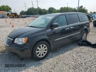 2014 Chrysler Town & Country Touring z VIN 2C4RC1BG9ER409156, wystawiony jako Copart lot #59637675 z przebiegiem 159 129 mil mil oraz Szkoda całkowita • Salvage title. Historia ofert i sprzedaży dostępna na DreamBid. Obrazek 1.