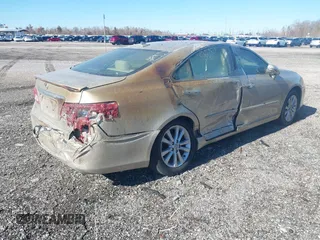 2011 Lexus ES 330 with VIN JTHBK1EG7B2466044, listed as a IAAI auction lot 39892963 with 76,246 mi miles and . Bid and sale history available at carsss.com. Image 4.