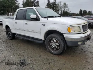 2001 Ford F-150 XLT z VIN 1FTRW08L81KB53980, wystawiony jako Copart lot #50366275 z przebiegiem 240 564 mil mil oraz Czysty tytuł • Clean title. Historia ofert i sprzedaży dostępna na DreamBid. Obrazek 4.