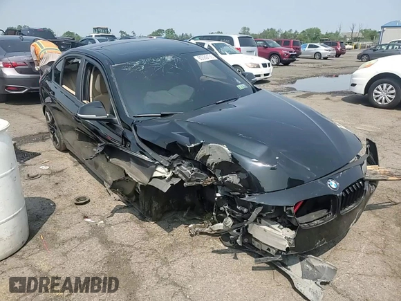 2013 BMW 3 Series 328i xDrive with VIN WBA3B5C56DF596713, listed as a Copart auction lot 60569135 with Not provided miles and Salvage title. Bid and sale history available at DreamBid. Image 14.