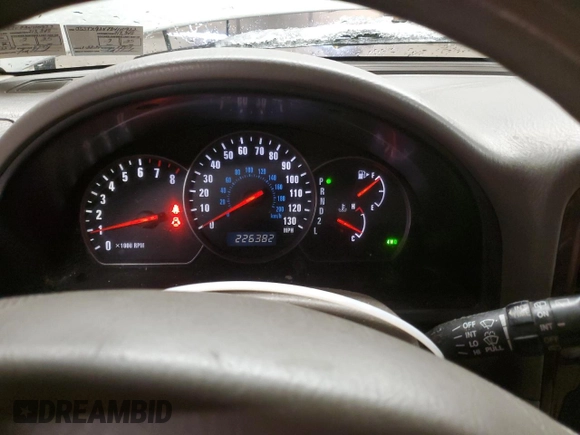 2003 Suzuki XL7 Touring with VIN JS3TX92V734110922, listed as a Copart auction lot 43506415 with 226,382 mi miles and Salvage title. Bid and sale history available at DreamBid. Image 9.