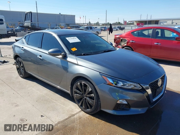 2020 Nissan Altima Platinum with VIN 1N4BL4FV6LN309754, listed as a IAAI auction lot 41356830 with 84,168 mi miles and . Bid and sale history available at carsss.com. Image 1.