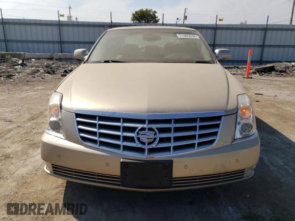 2006 Cadillac DTS 1SD z VIN 1G6KD57Y16U117113, wystawiony jako Copart lot #71485044 z przebiegiem 109 948 mil mil oraz Szkoda całkowita • Salvage title. Historia ofert i sprzedaży dostępna na DreamBid. Obrazek 5.