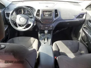 2020 Jeep Cherokee Latitude z VIN 1C4PJMCB9LD582208, wystawiony jako Copart lot #48202205 z przebiegiem 73 535 mil mil oraz Szkoda całkowita • Salvage title. Historia ofert i sprzedaży dostępna na DreamBid. Obrazek 8.