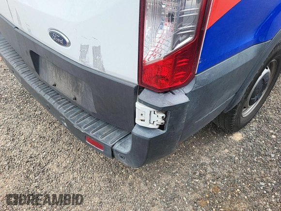 2018 Ford Transit с VIN 1FTYE1CM4JKA08195, выставлен на аукционе IAAI как лот 42726983 с пробегом 131 936 миль миль и . История ставок и продаж доступна на DreamBid. Изображение 10.
