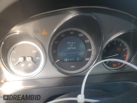 2009 Mercedes-Benz C 350 Sport с VIN WDDGF56X19R045087, выставлен на аукционе Copart как лот 62343065 с пробегом 207 566 миль миль и Списание • Salvage title. История ставок и продаж доступна на DreamBid. Изображение 9.