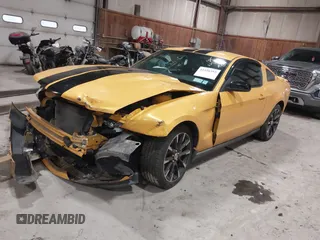 2011 Ford Mustang V6 with VIN 1ZVBP8AM4B5152063, listed as a IAAI auction lot 41556393 with 125,604 mi miles and . Bid and sale history available at carsss.com. Image 18.