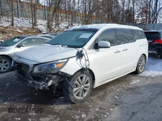 2018 Kia Sedona SX-L with VIN KNDME5C13J6394046, listed as a IAAI auction lot 41376967 with 178,447 mi miles. Bid and sale history available at carsss.com. Image 18.