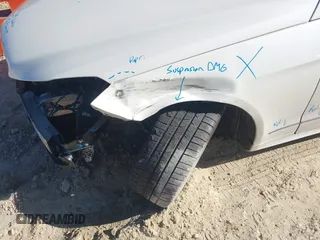 2013 Mercedes-Benz E 350 с VIN WDDKK5KF4DF209140, выставлен на аукционе IAAI как лот 41829168 с пробегом 100 548 миль миль и . История ставок и продаж доступна на DreamBid. Изображение 6.