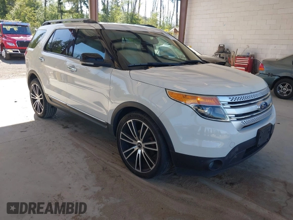 2011 Ford Explorer XLT z VIN 1FMHK7D87BGA28339, wystawiony jako IAAI lot #42355320 z przebiegiem 205 371 mil mil oraz . Historia ofert i sprzedaży dostępna na DreamBid. Obrazek 1.