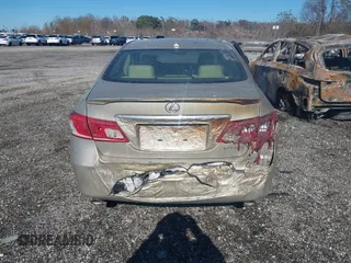 2011 Lexus ES 330 with VIN JTHBK1EG7B2466044, listed as a IAAI auction lot 39892963 with 76,246 mi miles and . Bid and sale history available at carsss.com. Image 15.