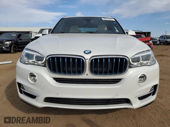 2018 BMW X5 xDrive40e iPerformance with VIN 5UXKT0C58J0V99625, listed as a Copart auction lot 49214475 with 90,164 mi miles and Clean Title. Bid and sale history available at carsss.com. Image 5.