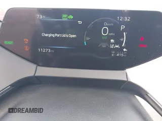 2024 Toyota Prius SE z VIN JTDACACU1R3033326, wystawiony jako IAAI lot #42174204 z przebiegiem 11 273 mil mil oraz . Historia ofert i sprzedaży dostępna na DreamBid. Obrazek 16.