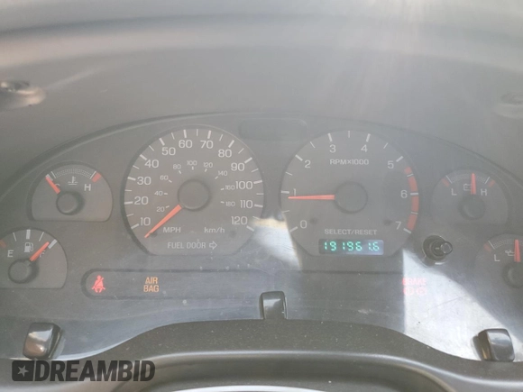 2000 Ford Mustang z VIN 1FAFP4045YF302687, wystawiony jako Copart lot #58044485 z przebiegiem 191 961 mil mil oraz Szkoda całkowita • Salvage title. Historia ofert i sprzedaży dostępna na DreamBid. Obrazek 9.