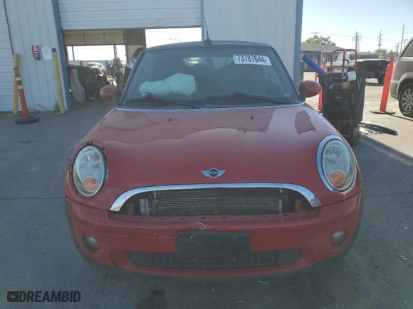 2009 MINI Cooper Convertible with VIN WMWMR33579TU96438, listed as a Copart auction lot 73787644 with 124,408 mi miles and Salvage Title. Bid and sale history available at carsss.com. Image 5.