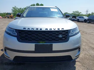 2020 Land Rover Range Rover Velar S z VIN SALYB2EX4LA242330, wystawiony jako IAAI lot #42479335 z przebiegiem 99 712 mil mil oraz . Historia ofert i sprzedaży dostępna na DreamBid. Obrazek 12.