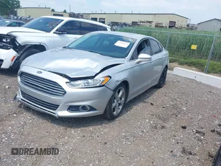 2015 Ford Fusion SE with VIN 3FA6P0HDXFR232309, listed as a IAAI auction lot 42680470 with 176,516 mi miles and . Bid and sale history available at DreamBid. Image 2.