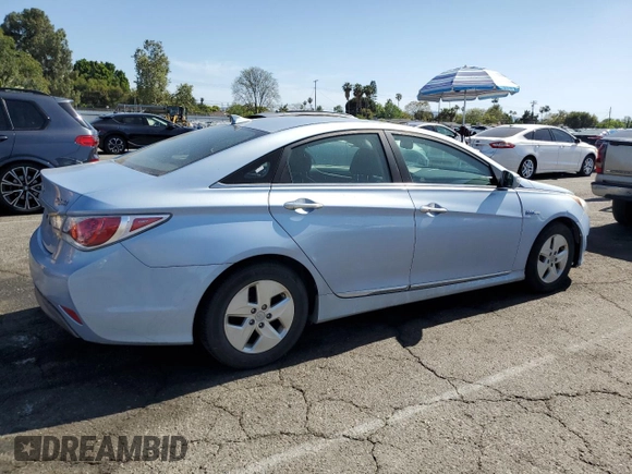 2012 Hyundai Sonata Hybrid z VIN KMHEC4A43CA047569, wystawiony jako Copart lot #57174535 z przebiegiem 186 562 mil mil oraz Czysty tytuł • Clean title. Historia ofert i sprzedaży dostępna na DreamBid. Obrazek 3.