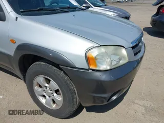 2004 Mazda Tribute ES with VIN 4F2CZ96194KM28781, listed as a IAAI auction lot 42066609 with 230,166 mi miles and . Bid and sale history available at carsss.com. Image 6.