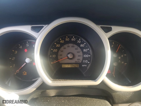 2004 Toyota 4Runner SR5 with VIN JTEZU14R048011433, listed as a Copart auction lot 85503194 with 210,429 mi miles and Salvage Title. Bid and sale history available at carsss.com. Image 9.