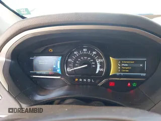 2014 Lincoln MKZ Hybrid с VIN 3LN6L2LU3ER815081, выставлен на аукционе IAAI как лот 42620562 с пробегом 133 377 миль миль и . История ставок и продаж доступна на DreamBid. Изображение 7.