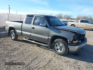 2002 Chevrolet Silverado 1500 LS with VIN 2GCEK19V821107681, listed as a IAAI auction lot 41190932 with 250,187 mi miles. Bid and sale history available at carsss.com. Image 1.