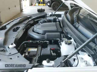 2024 Chevrolet Traverse AWD RS с VIN 1GNEVLKS7RJ234285, выставлен на аукционе IAAI как лот 42213162 с пробегом 9 522 миль миль и . История ставок и продаж доступна на DreamBid. Изображение 19.