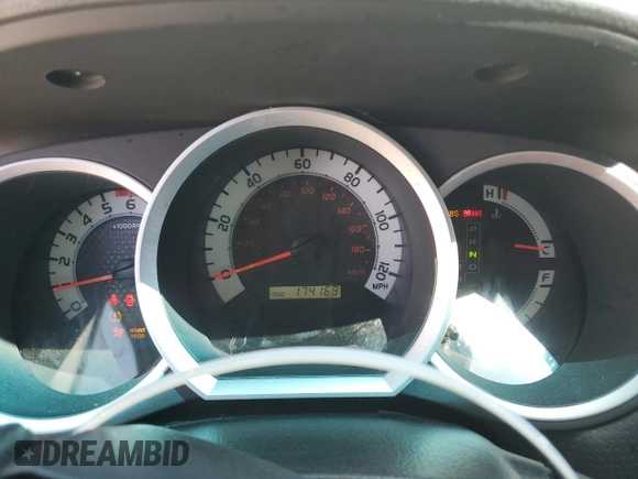 2015 Toyota Tacoma with VIN 3TMLU4EN2FM172761, listed as a Copart auction lot 55286045 with 174,168 mi miles and Salvage title. Bid and sale history available at DreamBid. Image 9.