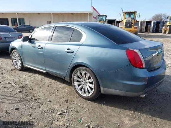 2010 Lincoln MKS with VIN 1LNHL9DR5AG612383, listed as a IAAI auction lot 41573894 with 324,958 mi miles. Bid and sale history available at carsss.com. Image 3.