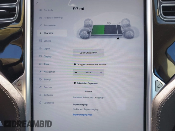 2013 Tesla Model S z VIN 5YJSA1CG0DFP17932, wystawiony jako IAAI lot #42212413 z przebiegiem 76 214 mil mil oraz . Historia ofert i sprzedaży dostępna na DreamBid. Obrazek 17.