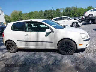 2009 Volkswagen Rabbit S z VIN WVWBB71KX9W026532, wystawiony jako IAAI lot #42396191 z przebiegiem 161 660 mil mil oraz . Historia ofert i sprzedaży dostępna na DreamBid. Obrazek 13.