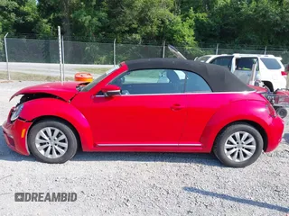 2019 Volkswagen Beetle S with VIN 3VW5DAAT7KM510898, listed as a IAAI auction lot 42567677 with Not provided miles and . Bid and sale history available at DreamBid. Image 13.