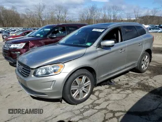 2016 Volvo XC60 T6 Drive-E with VIN YV449MDK0G2879103, listed as a Copart auction lot 48028674 with 0 mi miles. Bid and sale history available at carsss.com. Image 1.