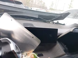 2017 BMW i3 z VIN WBY1Z8C55HV551697, wystawiony jako IAAI lot #41534229 z przebiegiem Nie podano mil oraz . Historia ofert i sprzedaży dostępna na DreamBid. Obrazek 15.