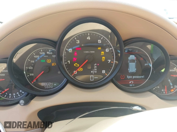 2013 Porsche Cayenne с VIN WP1AA2A2XDLA05934, выставлен на аукционе IAAI как лот 42134144 с пробегом 188 684 миль миль и . История ставок и продаж доступна на DreamBid. Изображение 7.