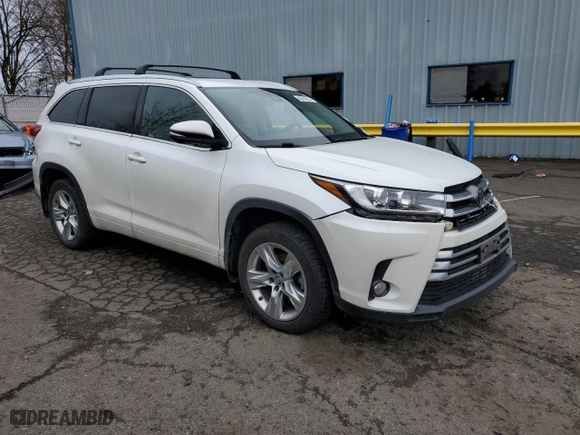 2017 Toyota Highlander Limited with VIN 5TDDZRFH2HS390665, listed as a Copart auction lot 45768295 with 151,610 mi miles and Salvage Title. Bid and sale history available at carsss.com. Image 4.