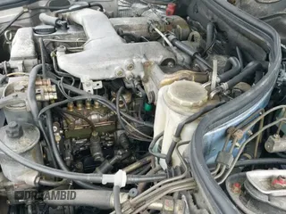 1992 Mercedes-Benz 300 z VIN WDBEB28E3NB558723, wystawiony jako IAAI lot #42354355 z przebiegiem 232 059 mil mil oraz . Historia ofert i sprzedaży dostępna na DreamBid. Obrazek 12.