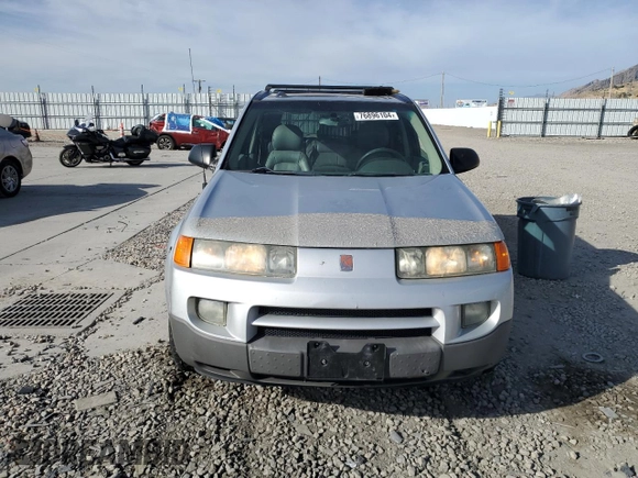 2002 Saturn VUE with VIN 5GZCZ63BX2S813905, listed as a Copart auction lot 76896104 with 206,656 mi miles and Salvage Title. Bid and sale history available at DreamBid. Image 5.