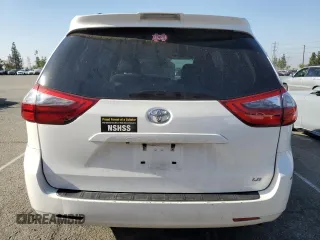 2020 Toyota Sienna LE Auto Access Seat с VIN 5TDKZ3DC8LS038386, выставлен на аукционе Copart как лот 57040115 с пробегом 87 245 миль миль и Списание • Salvage title. История ставок и продаж доступна на DreamBid. Изображение 6.