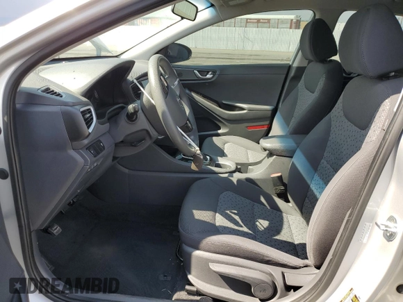 2017 Hyundai Ioniq Blue z VIN KMHC65LC0HU031537, wystawiony jako Copart lot #52194305 z przebiegiem 62 796 mil mil oraz Szkoda całkowita • Salvage title. Historia ofert i sprzedaży dostępna na DreamBid. Obrazek 7.