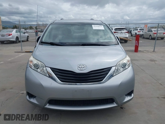 2014 Toyota Sienna LE with VIN 5TDJK3DC1ES080711, listed as a IAAI auction lot 41910679 with 118,788 mi miles and . Bid and sale history available at DreamBid. Image 12.