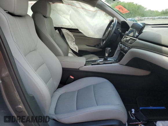2018 Honda Accord EX-L с VIN 1HGCV1F54JA061937, выставлен на аукционе Copart как лот 55986815 с пробегом Не указан миль и Списание • Salvage title. История ставок и продаж доступна на DreamBid. Изображение 7.