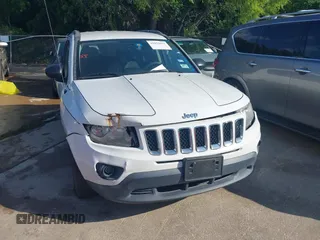 2016 Jeep Compass Sport with VIN 1C4NJCBA7GD705620, listed as a IAAI auction lot 42252671 with 105,903 mi miles and . Bid and sale history available at DreamBid. Image 6.